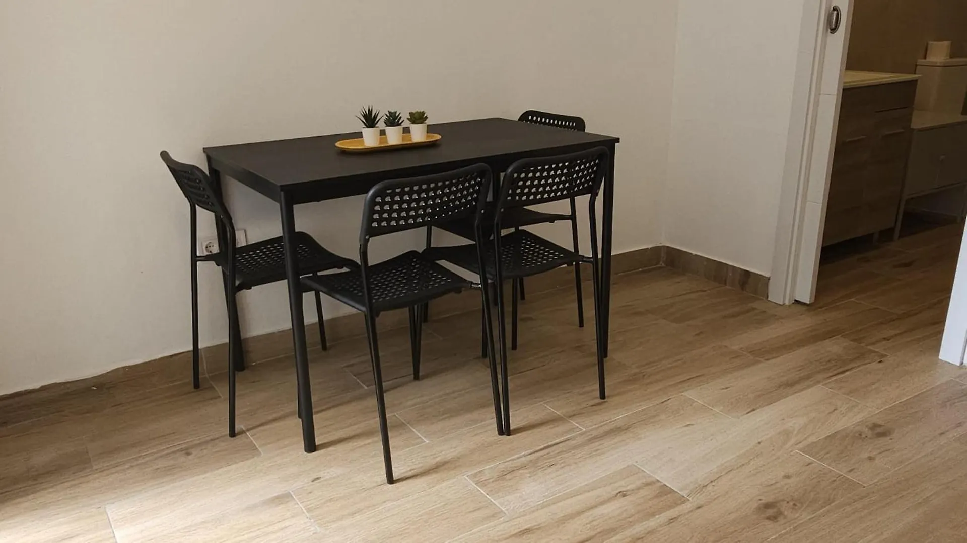 M2 Loft Privado Para 4 Personas Madrid Apartment