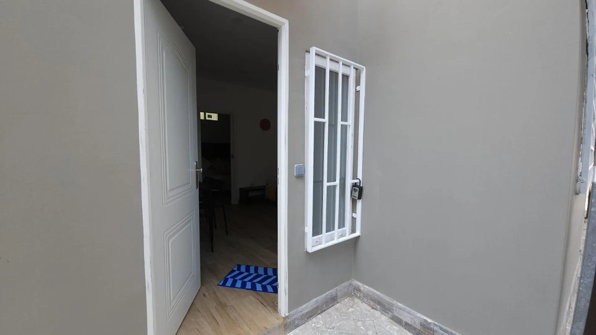 M2 Loft Privado Para 4 Personas Madrid Apartment